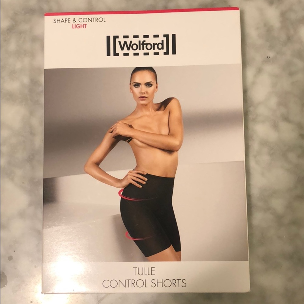 Wolford nude tulle control shorts